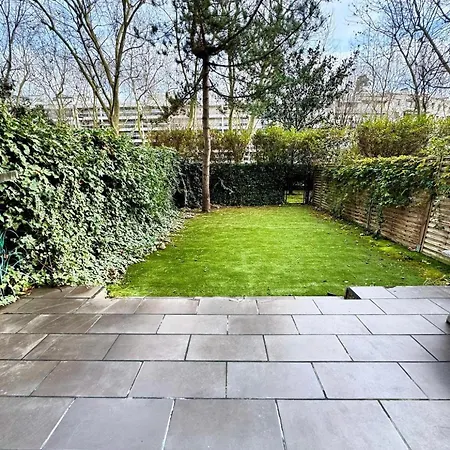 شقة Exceptional With Private Garden